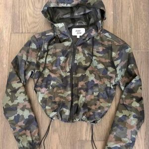 Outer Edge Ladies Camo Windbreaker Jacket